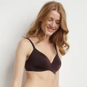 Sujetador triangular con foam sin aros marrón InvisiFree Dim