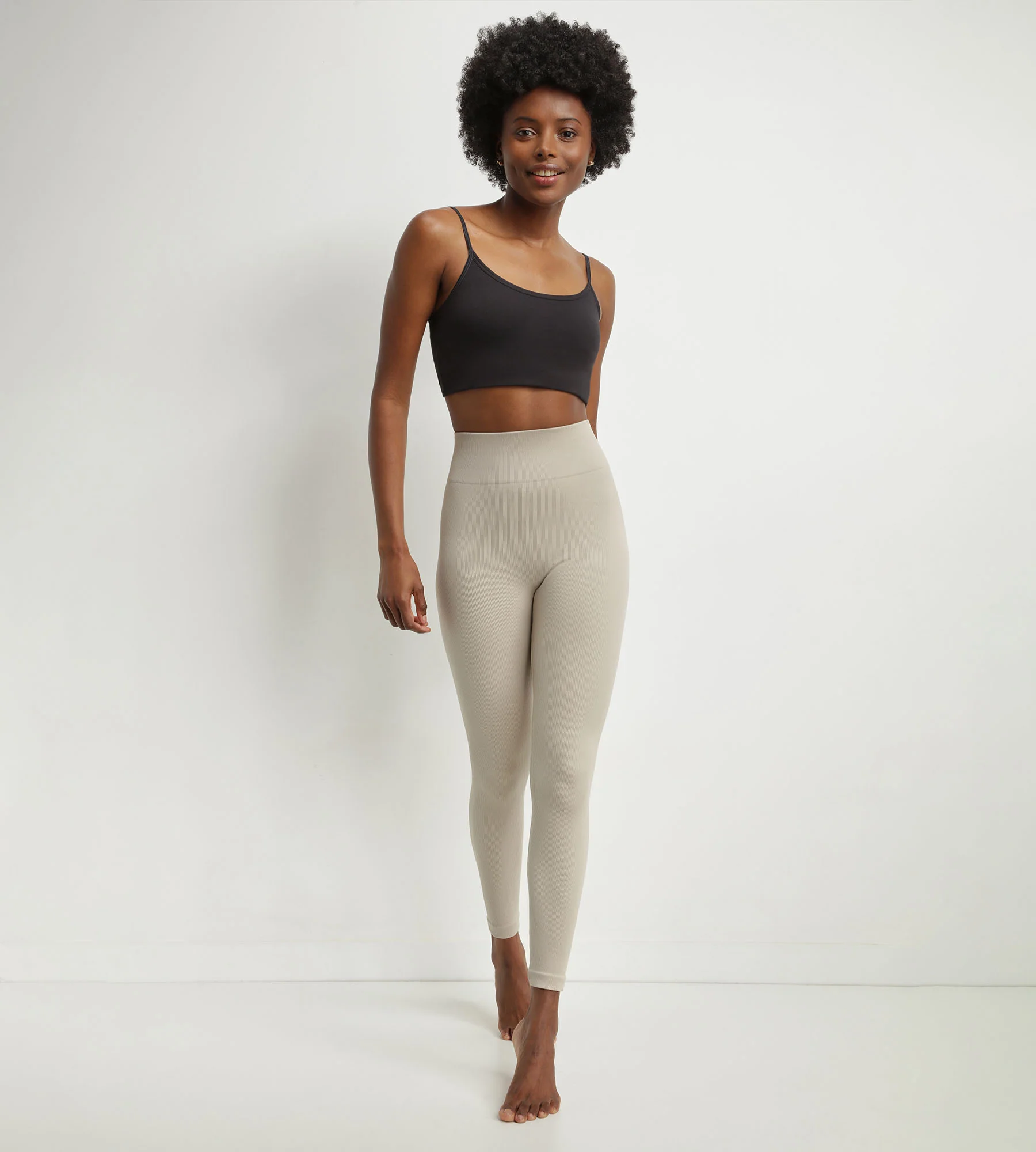 Legging de mujer de punto canalé Beis Dim Comfywear - Imagen 3
