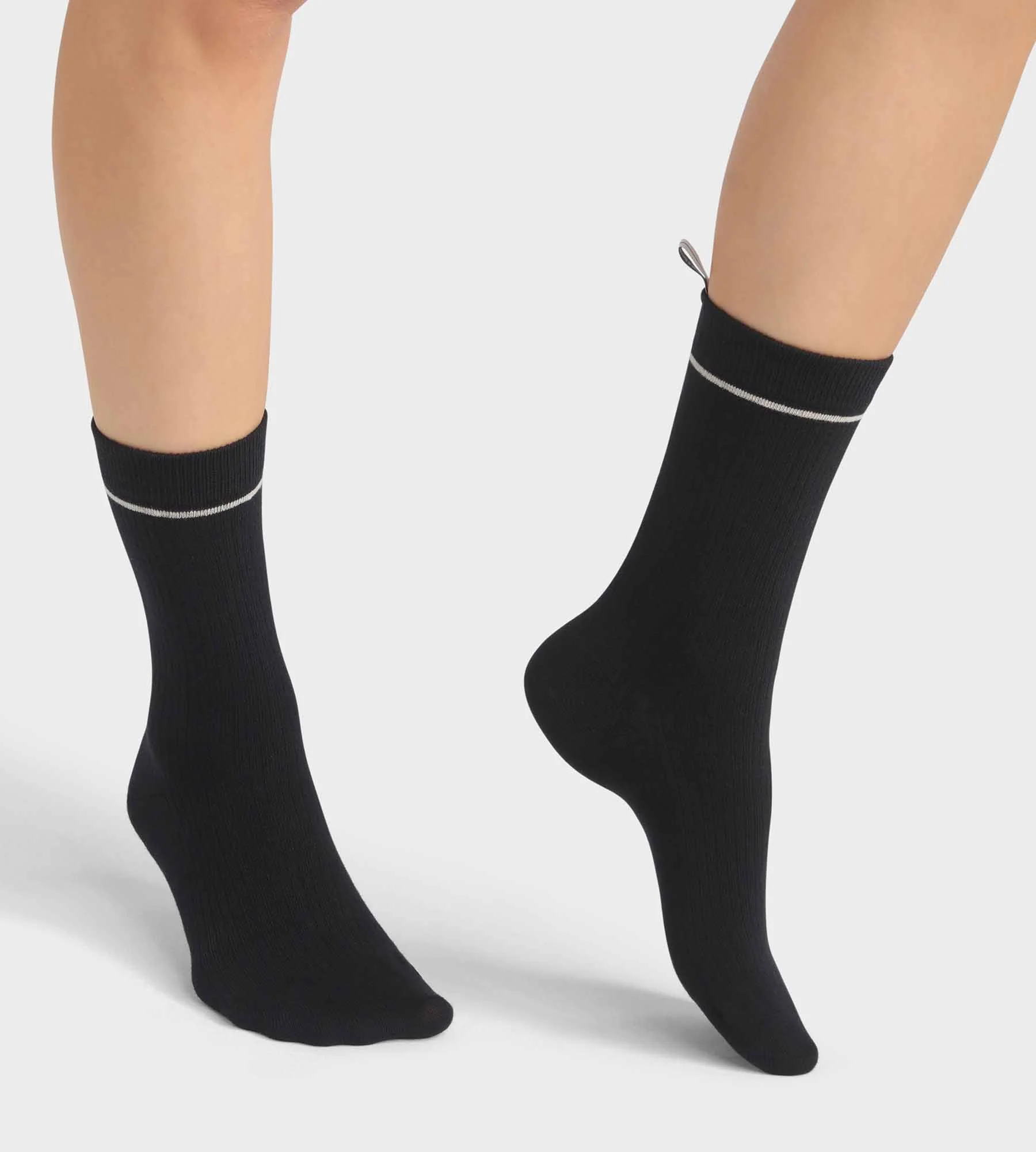 Calcetines unisex de algodón modal acanalado Negro Dim Icons