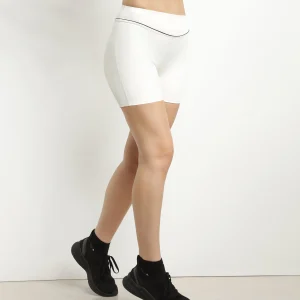 Culotte deportivo de mujer en microfibra moldeadora color crudo Dim Move