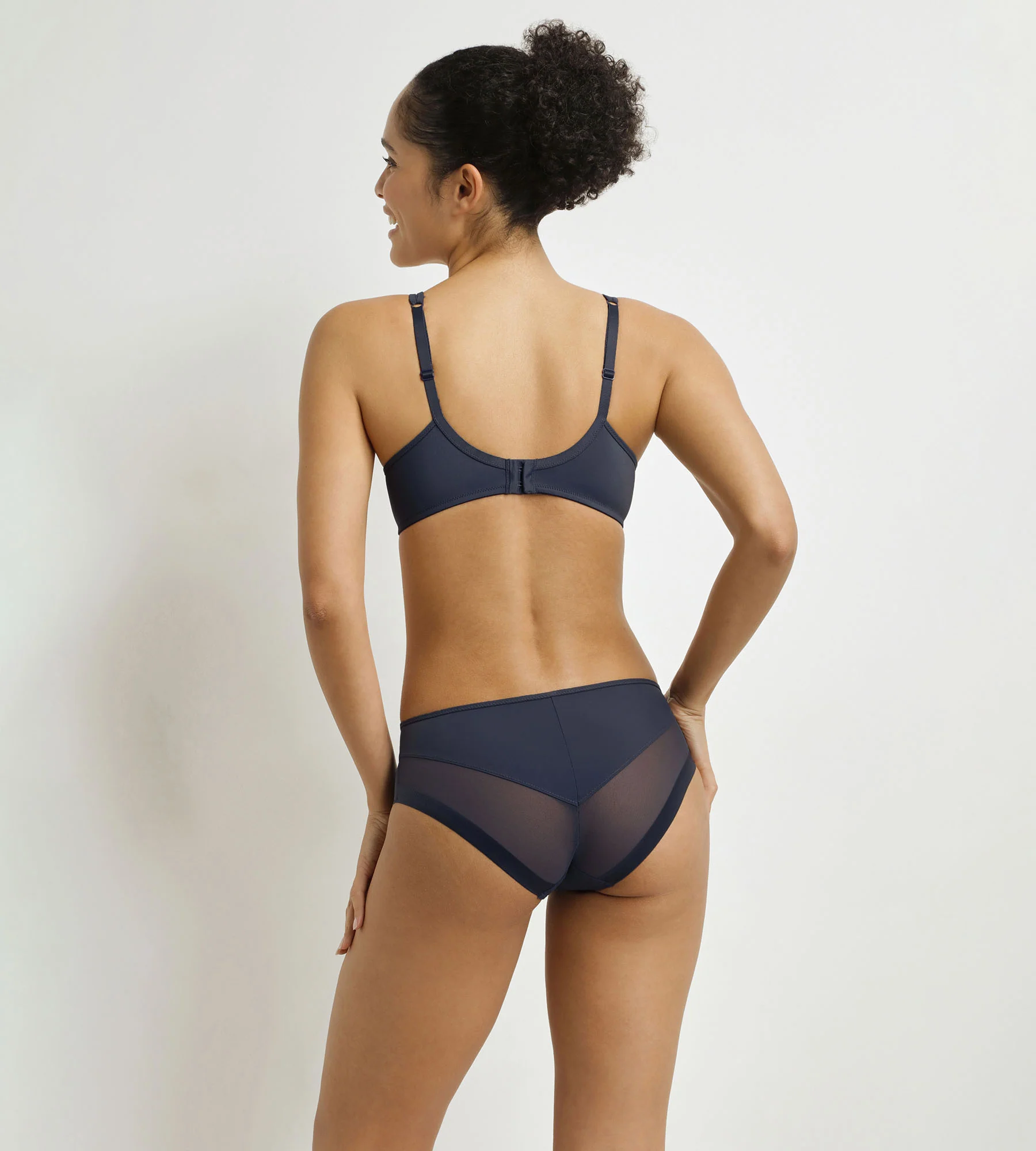 Sujetador con aros en microfibra y tul gris azul Generous - Imagen 4